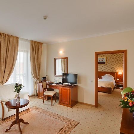 Hotel Opera Plaza Cluj-Napoca Luaran gambar