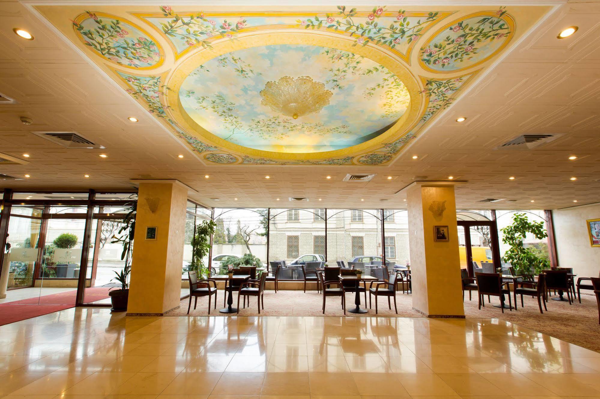 Hotel Opera Plaza Cluj-Napoca Luaran gambar