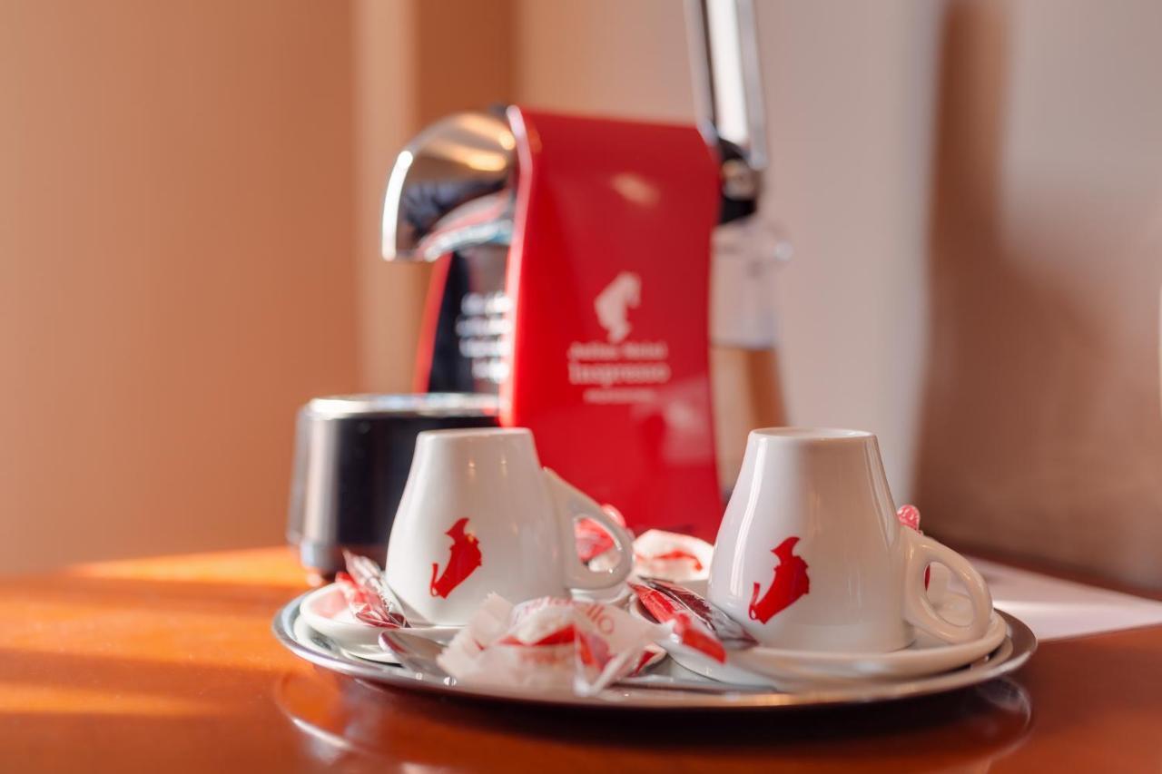 Hotel Opera Plaza Cluj-Napoca Luaran gambar