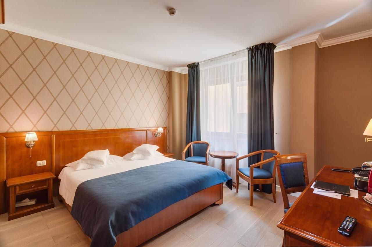 Hotel Opera Plaza Cluj-Napoca Luaran gambar