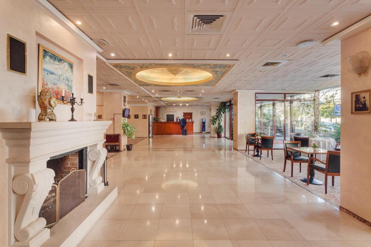 Hotel Opera Plaza Cluj-Napoca Luaran gambar