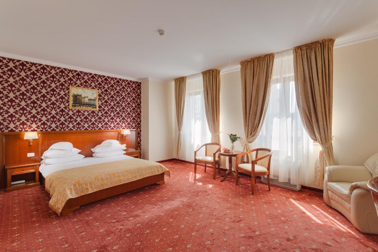 Hotel Opera Plaza Cluj-Napoca Luaran gambar