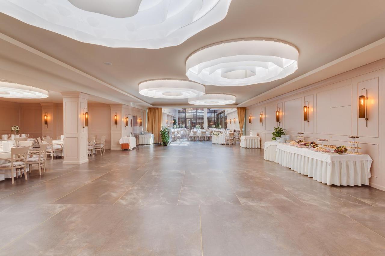 Hotel Opera Plaza Cluj-Napoca Luaran gambar