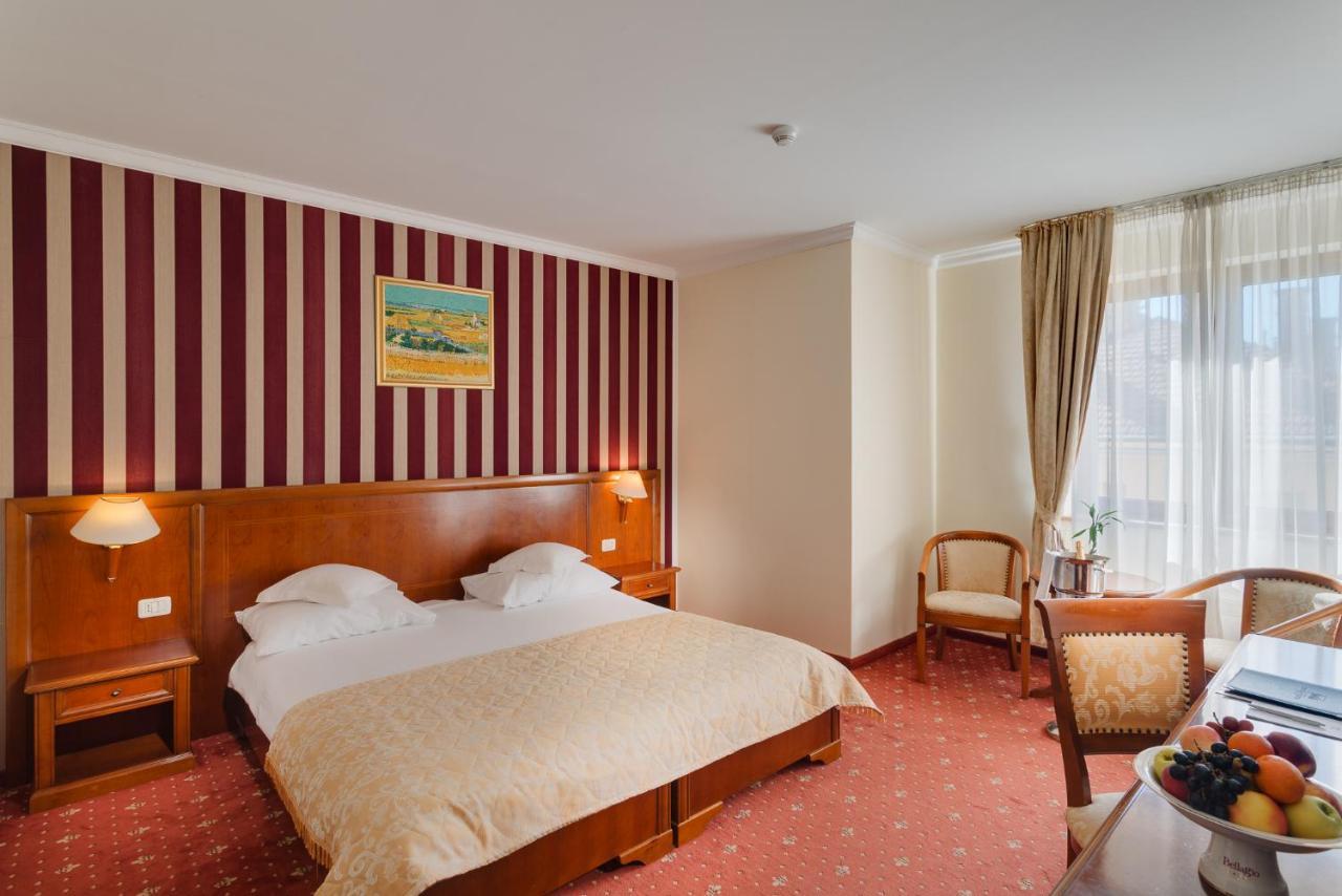 Hotel Opera Plaza Cluj-Napoca Luaran gambar